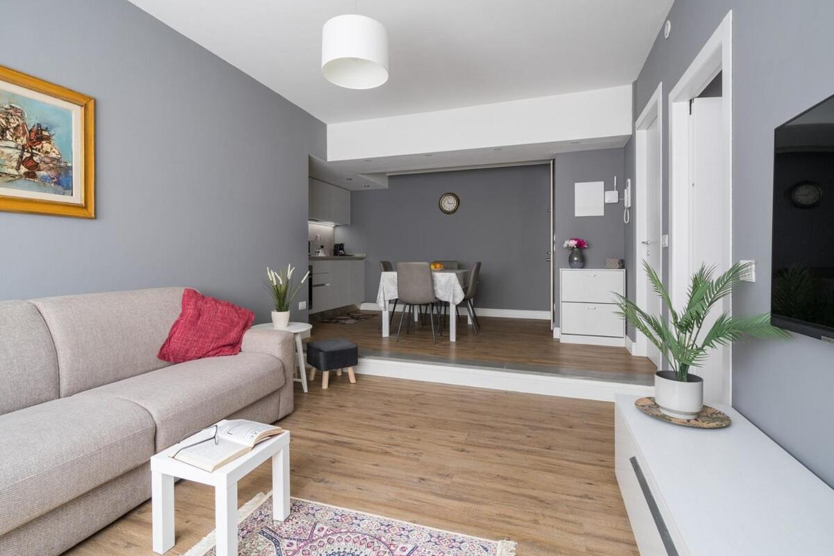 No 32 - Modern Luxury Apartamento